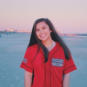 Meet your Posher, Bella